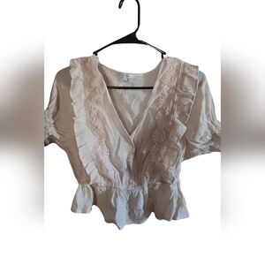 Size Large Cropped Shirt